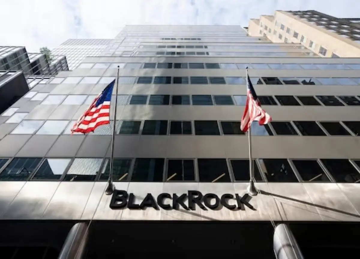 BlackRock Invests $589 Million in Bitcoin and Ethereum as Crypto ETF Inflows Surge