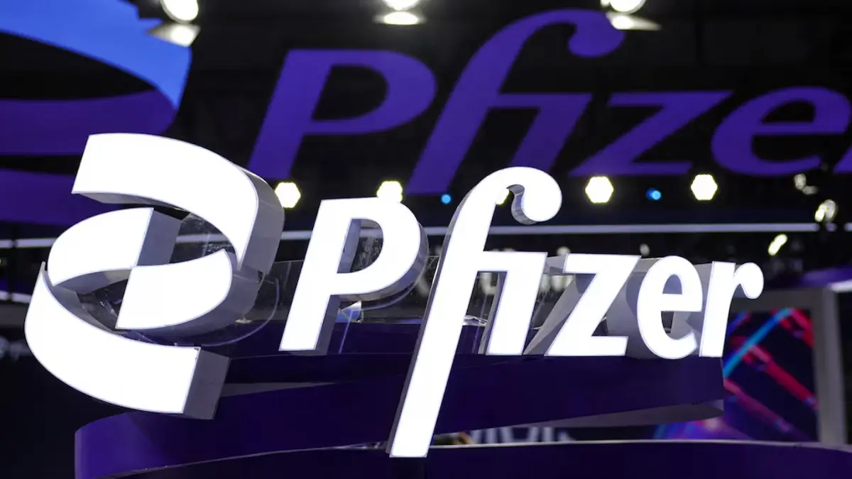 Pfizer Strategy Chief Andrew Baum to Exit Amid Ongoing Industry Restructuring