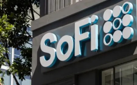 SoFi Shares Rise 3% After FedNow Integration, Benzinga Reports