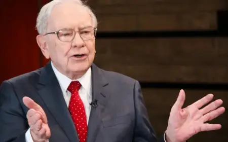 Warren Buffett’s 90/10 Rule Backs S&P 500 for Long-Term Gains
