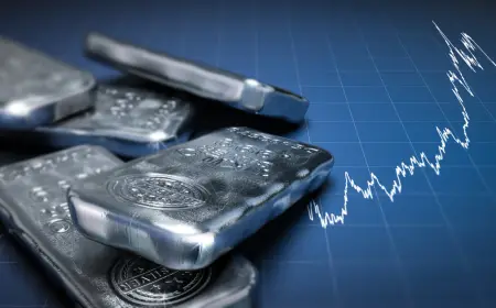 SLV vs SIVR: Lower 0.3% Fee Makes SIVR the Smarter Silver ETF Pick